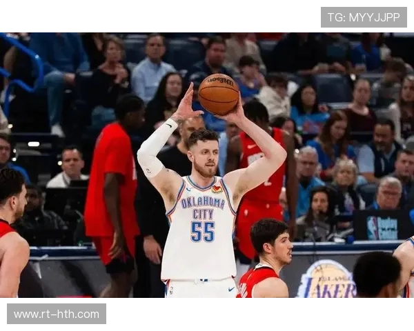 超级比赛日焦点战:骑士vs掘金上演外线双枪与内线巨兽对决