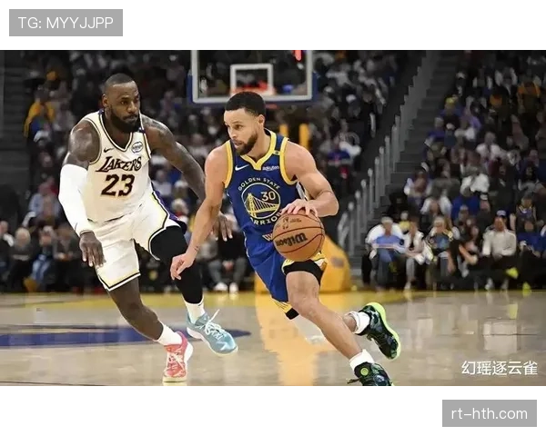 攻守复盘:湖人vs勇士,两队百回合失分均低于赛季平均,呈现复古防守大战 攻守复盘:湖人vs勇士,两队百回合失分均低于赛季平均,呈现复古防守大战